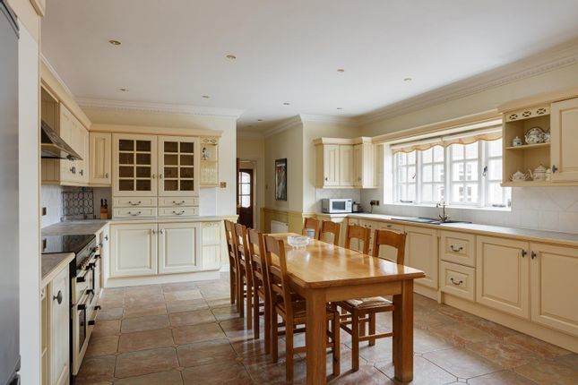 The spacious kitchen/breakfast room