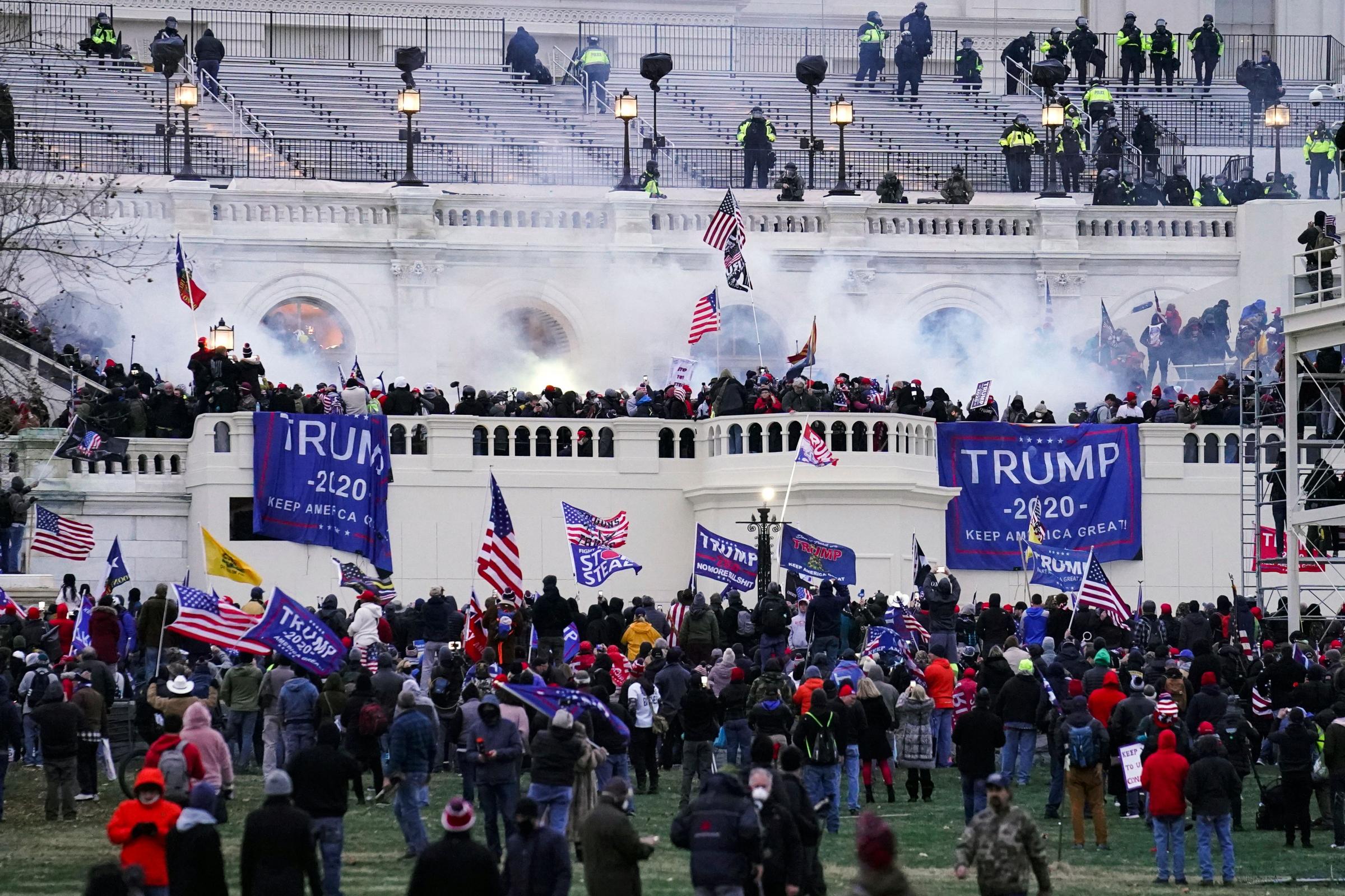 First US Capitol riot suspect to face trial 'lit match that started the fire' - Vimarsana News