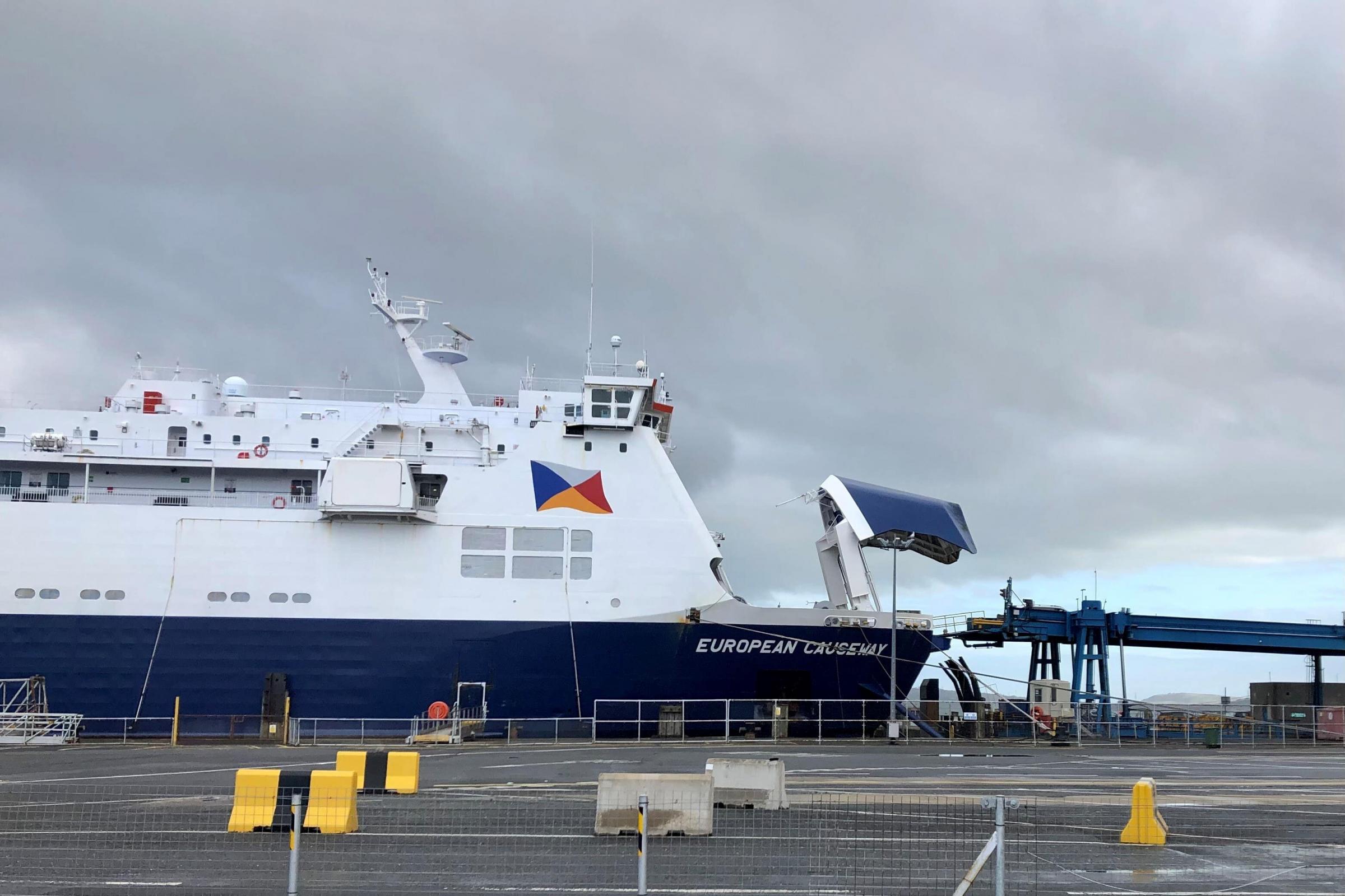 Sturgeon tells P&O Ferries boss of 'utter disgust' after 800 workers sacked - Vimarsana News