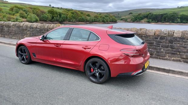 Northwich Guardian: The Genesis G70 Shooting Brake on test in West Yorkshire 