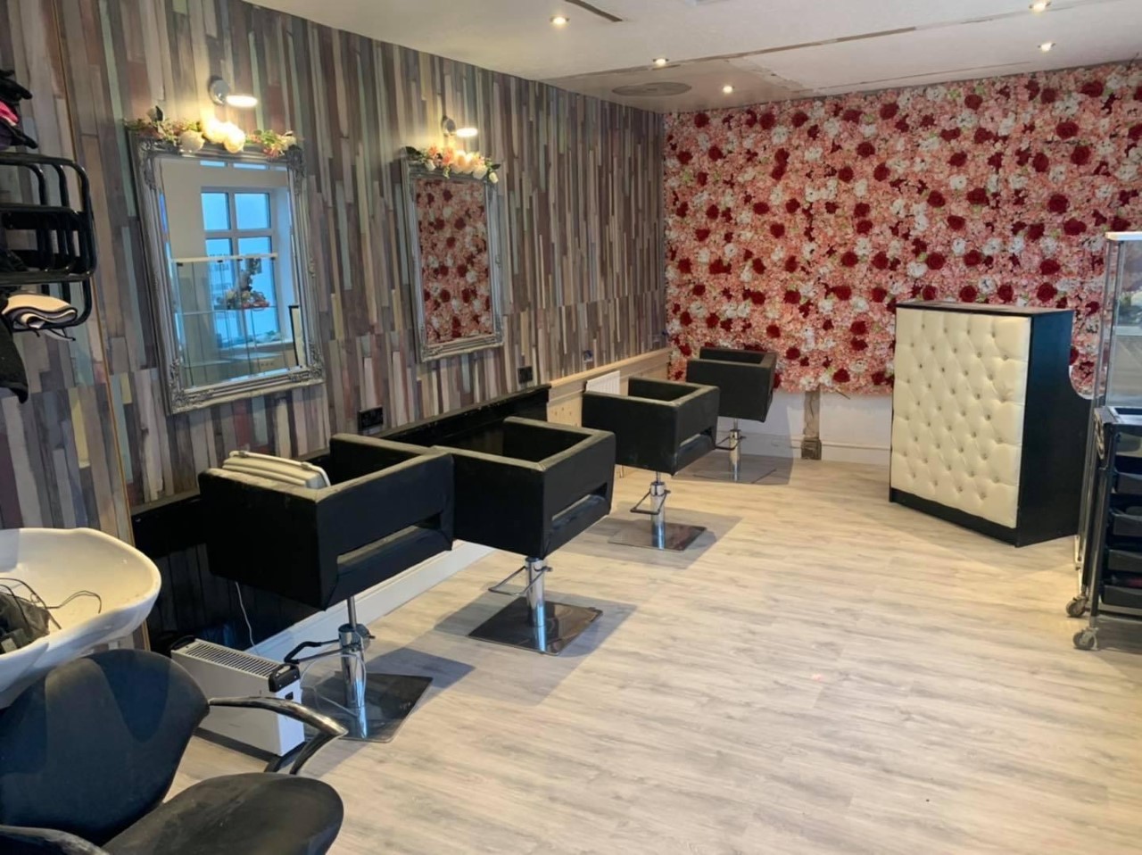The salon has a homely feel and a warm welome