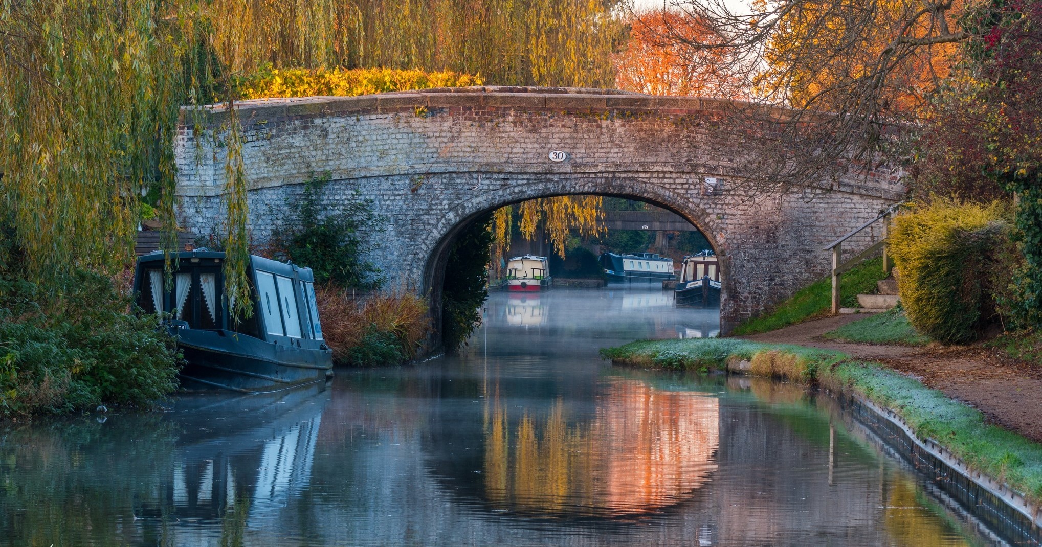 Canal bridge, Middlewich by Alan Bailey